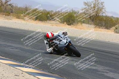 media/Apr-10-2022-SoCal Trackdays (Sun) [[f104b12566]]/Turn 3 Inside (1150am)/